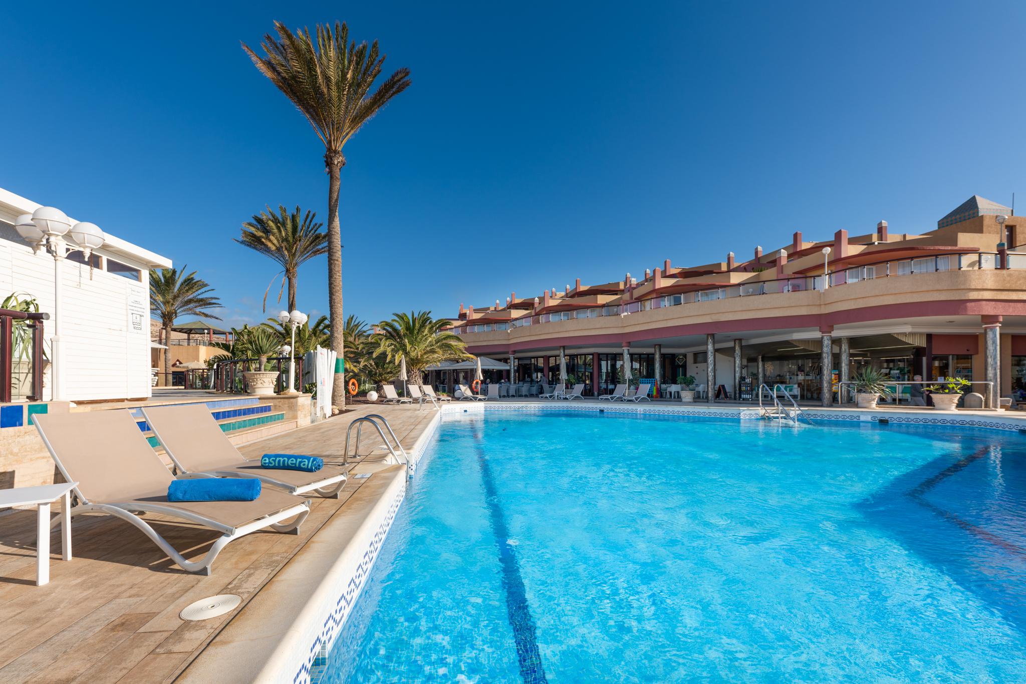 Hotel Esmeralda Maris By Livvo Коста Калма Экстерьер фото